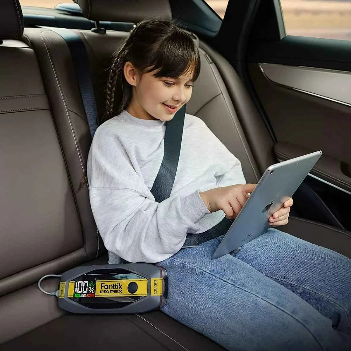 Arrancador para batería de vehículos 2000 amperios Fanttik T8 Apex